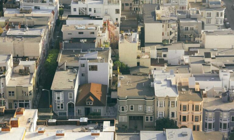 playing returnalgirl